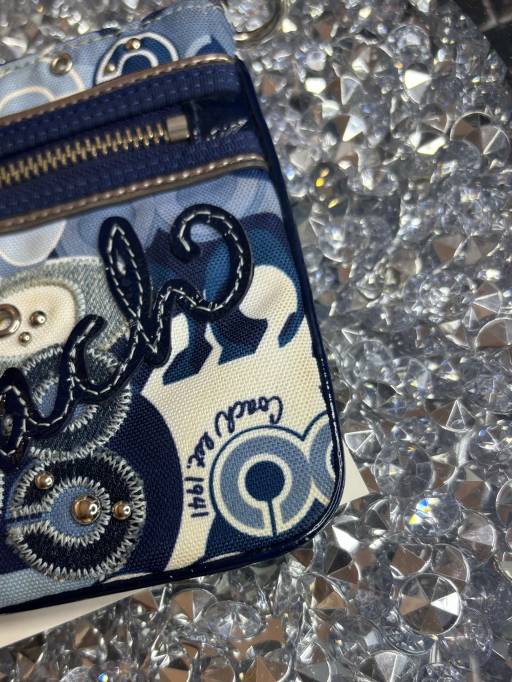 Coach Poppy Blue Denim Glam wristlet NWOT - Picture 10 of 12